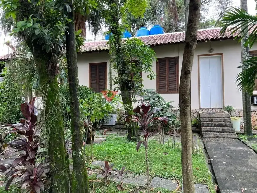 Casa / Sobrado para Locação em Rio de Janeiro/RJ - Santa Teresa - 7 Quartos