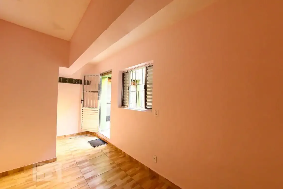 Casa / Sobrado para Locação em São Paulo/SP - Vila Ede - 1 Quartos