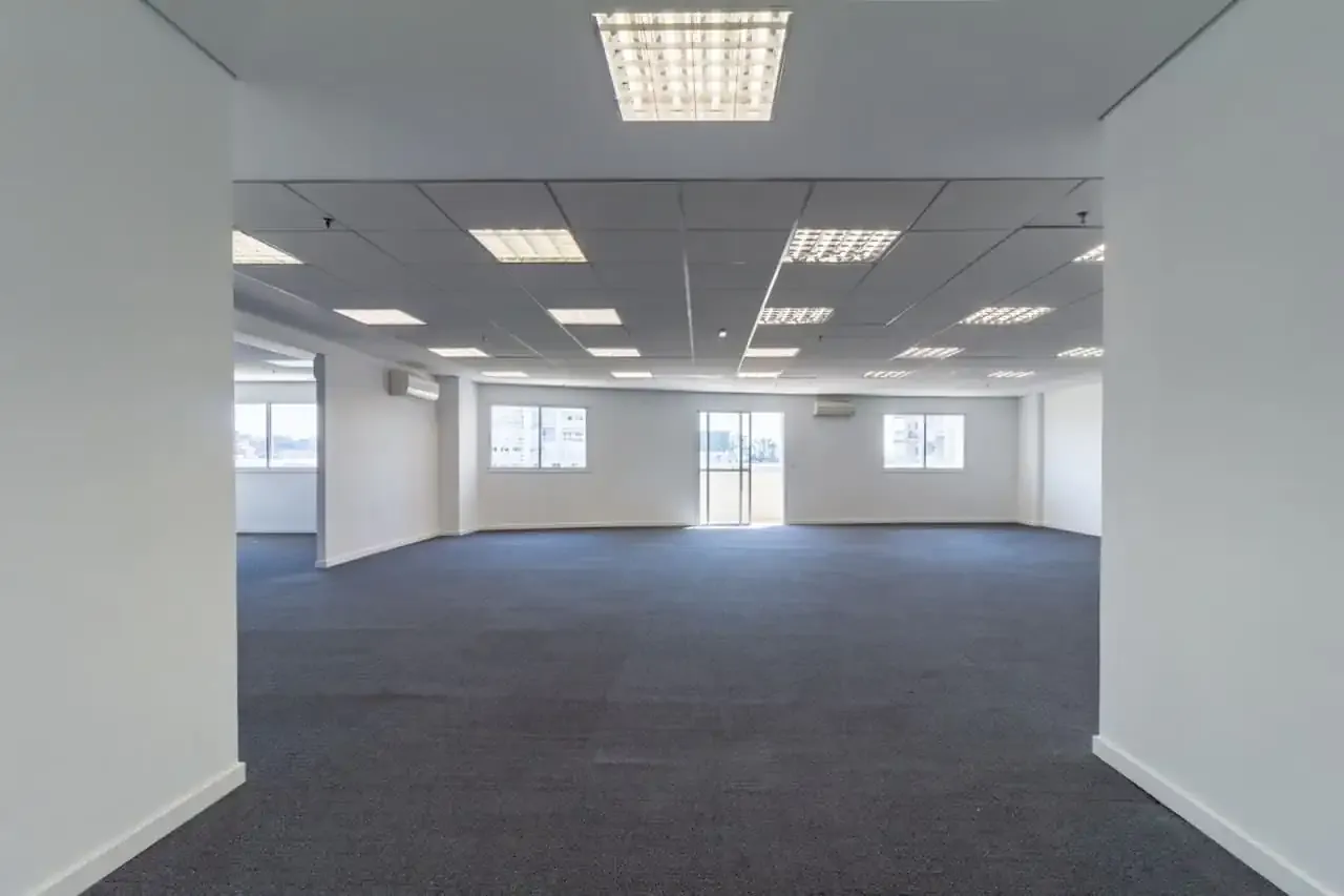 Conj. Comercial / Sala para Locação em São Paulo/SP - Vila Hamburguesa