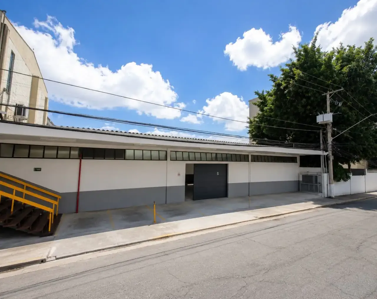 Galpão / Depósito para Locação em São Paulo/SP - Caxingui
