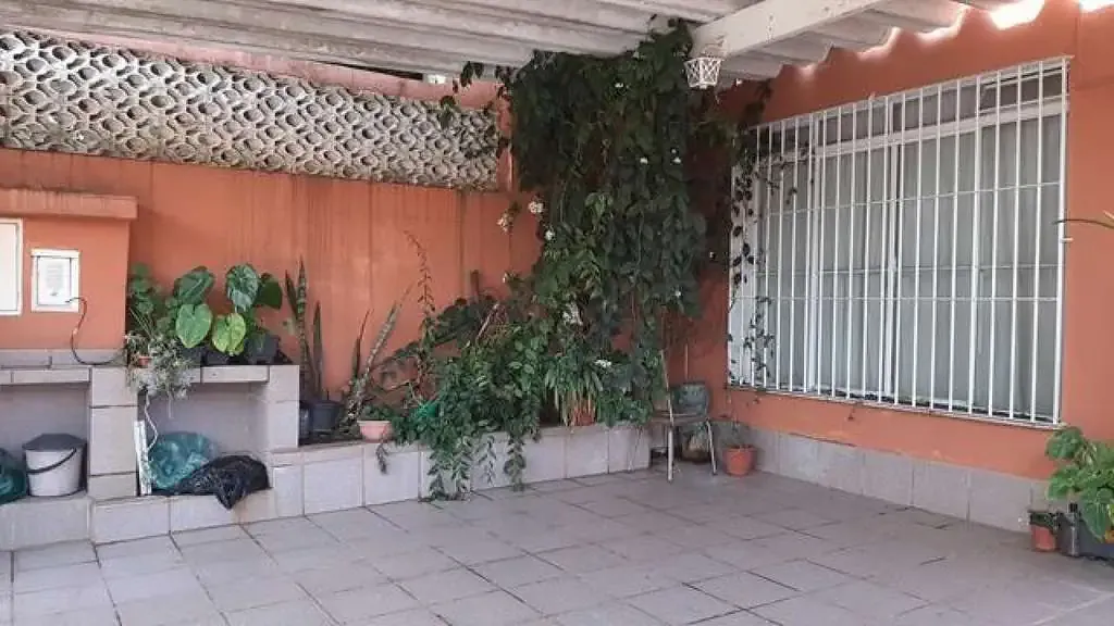 Casa / Sobrado em Condomínio para Locação em São Paulo/SP - Caxingui - 3 Quartos