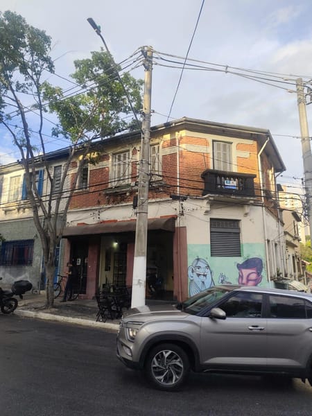 Waka Waka Hostel Aclimação