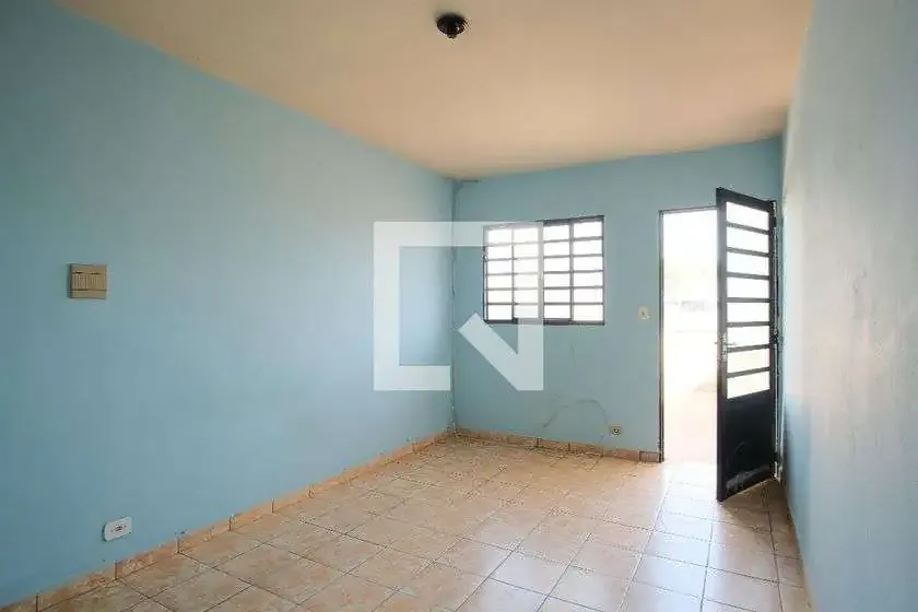 Casa / Sobrado para Locação em São Paulo/SP - Vila Aricanduva - 2 Quartos