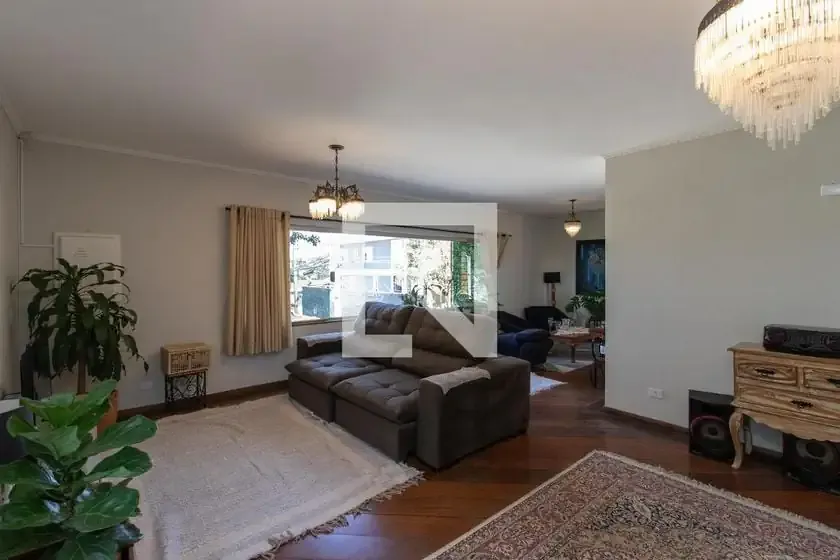 Casa / Sobrado para Locação em São Paulo/SP - Horto Florestal - 3 Quartos