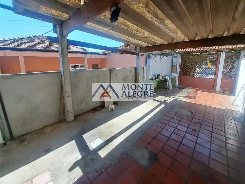Casa / Sobrado para Locação em São Paulo/SP - Cidade Ademar - 2 Quartos