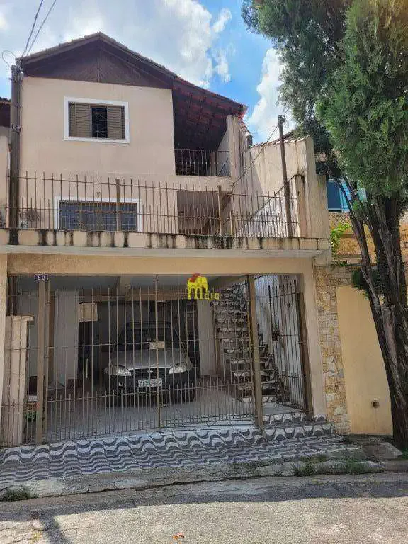Casa / Sobrado para Locação em São Paulo/SP - Jardim Regina - 2 Quartos
