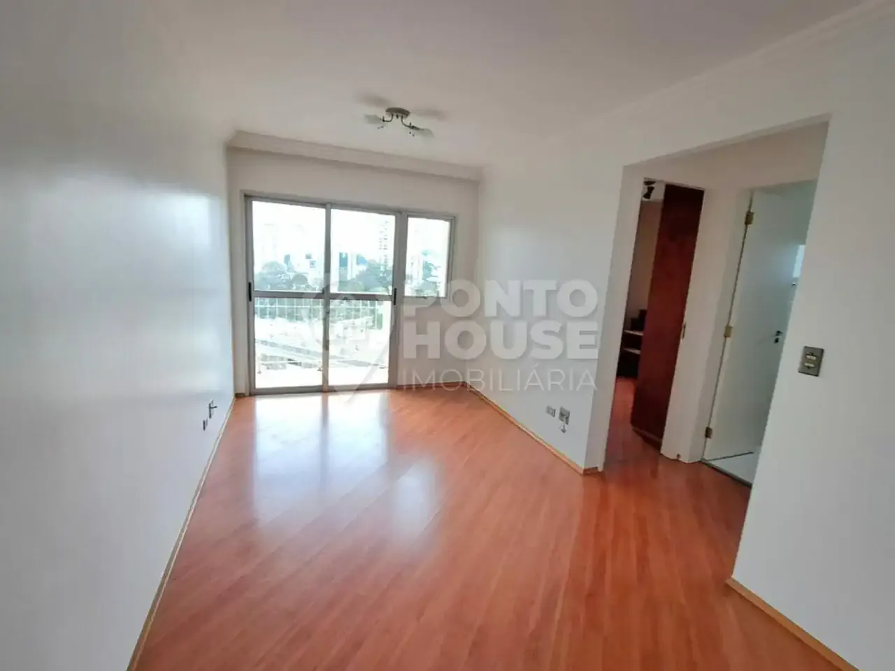 Apartamento para Locação em São Paulo/SP - Jardim Aeroporto - 2 Quartos