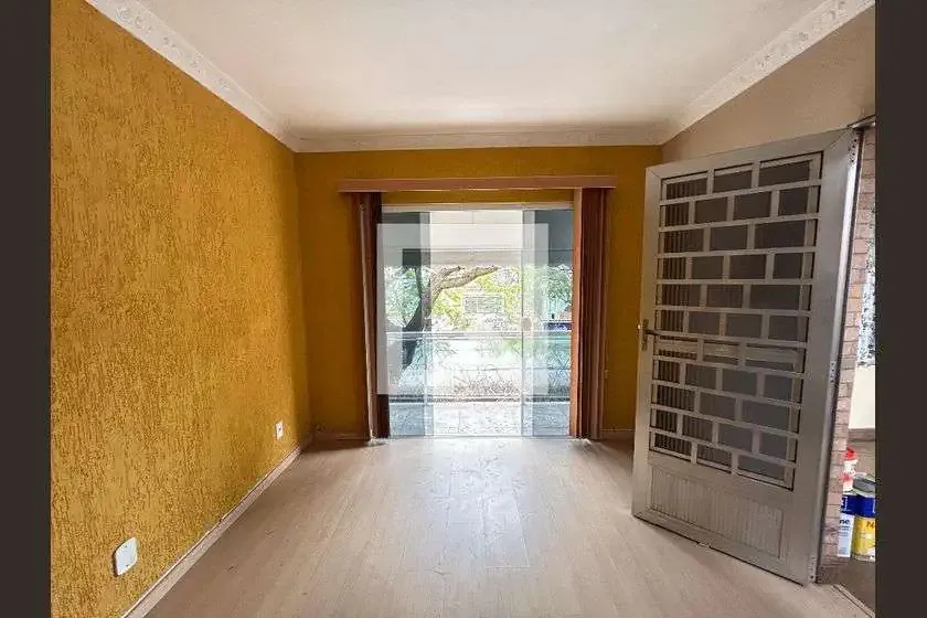 Casa / Sobrado para Locação em Rio de Janeiro/RJ - Oswaldo Cruz - 2 Quartos