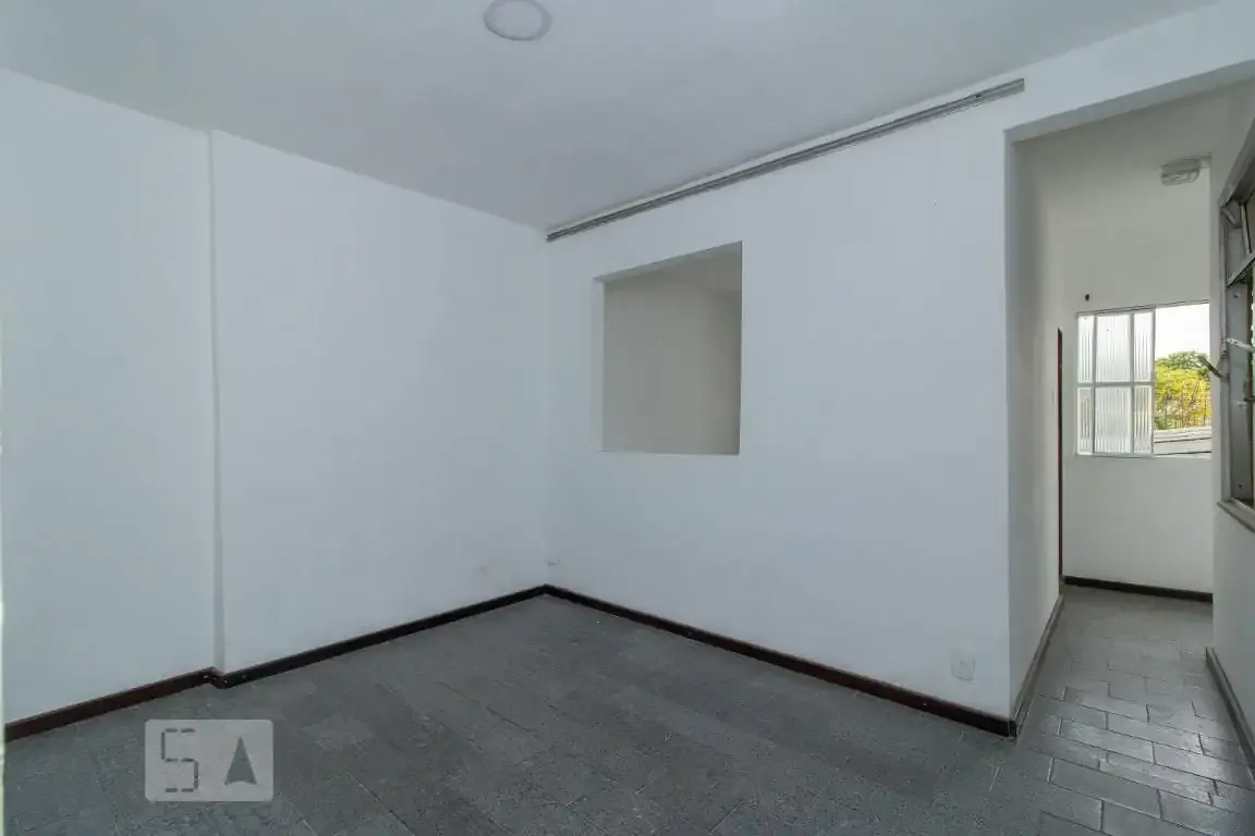 Casa / Sobrado para Locação em Rio de Janeiro/RJ - Oswaldo Cruz - 2 Quartos