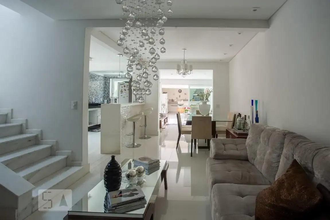 Casa / Sobrado para Locação em São Paulo/SP - Planalto Paulista - 3 Quartos
