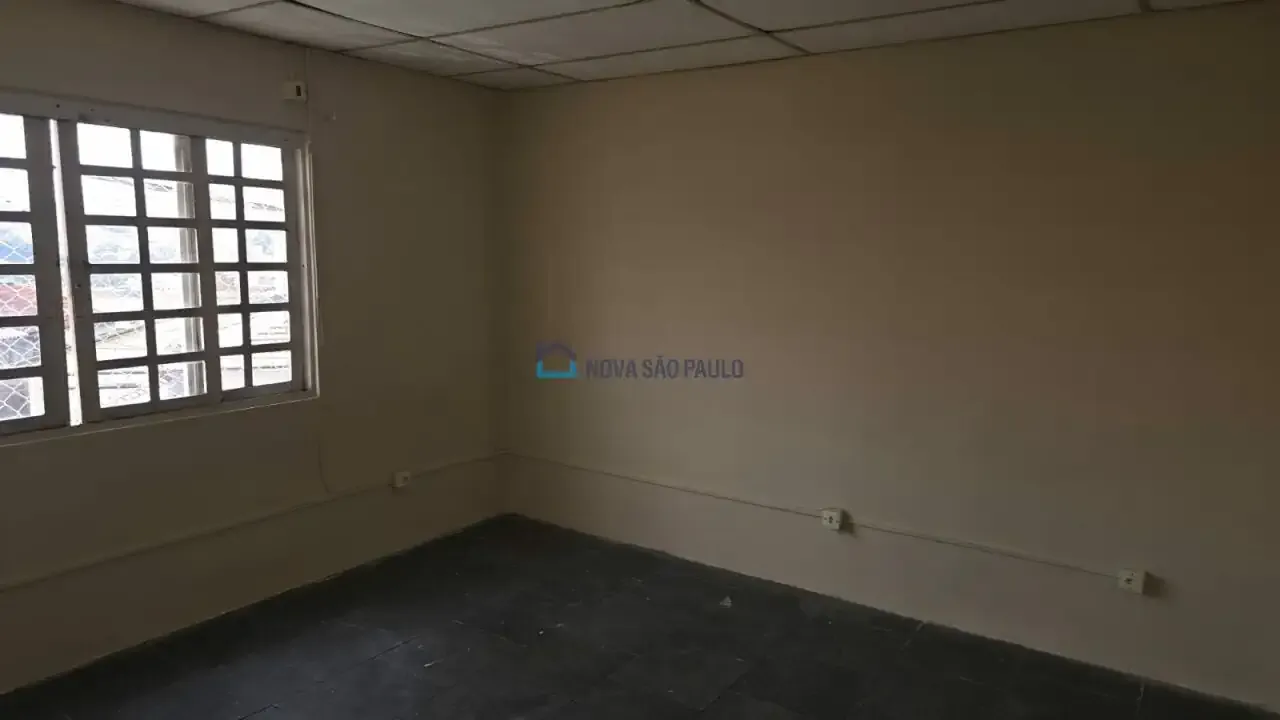 Casa / Sobrado para Locação em São Paulo/SP - Vila Gumercindo - 2 Quartos