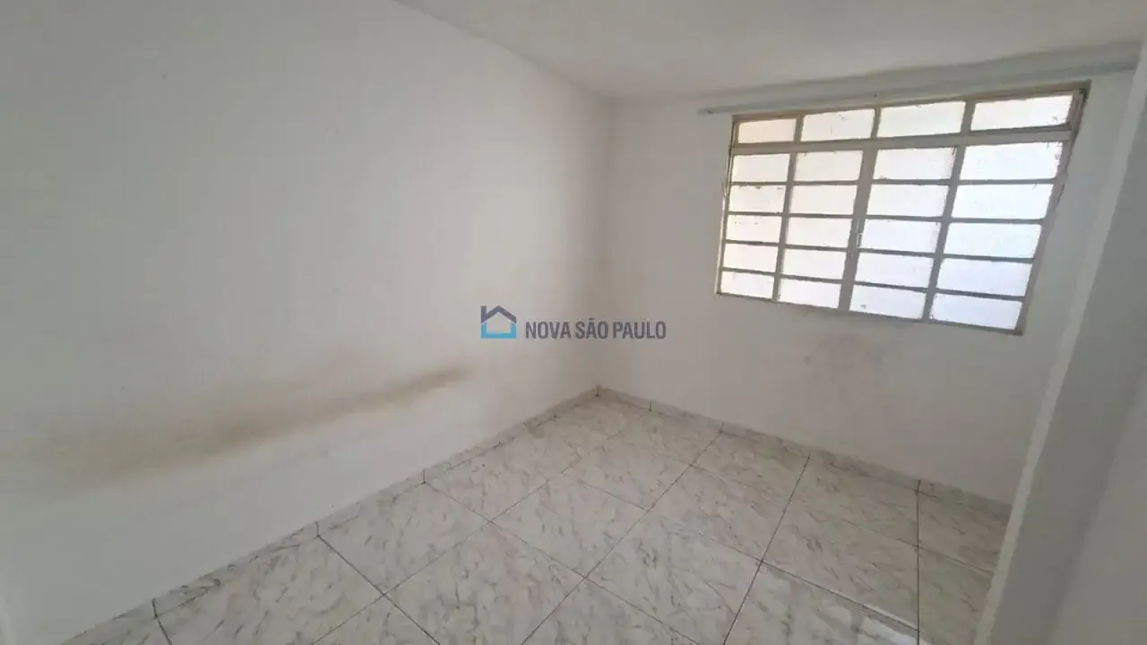 Casa / Sobrado para Locação em São Paulo/SP - Vila Gumercindo - 2 Quartos