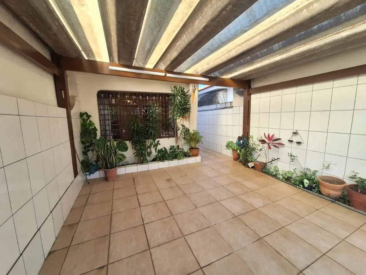 Casa / Sobrado em Condomínio para Locação em São Paulo/SP - Jardim Pinheiros - 3 Quartos