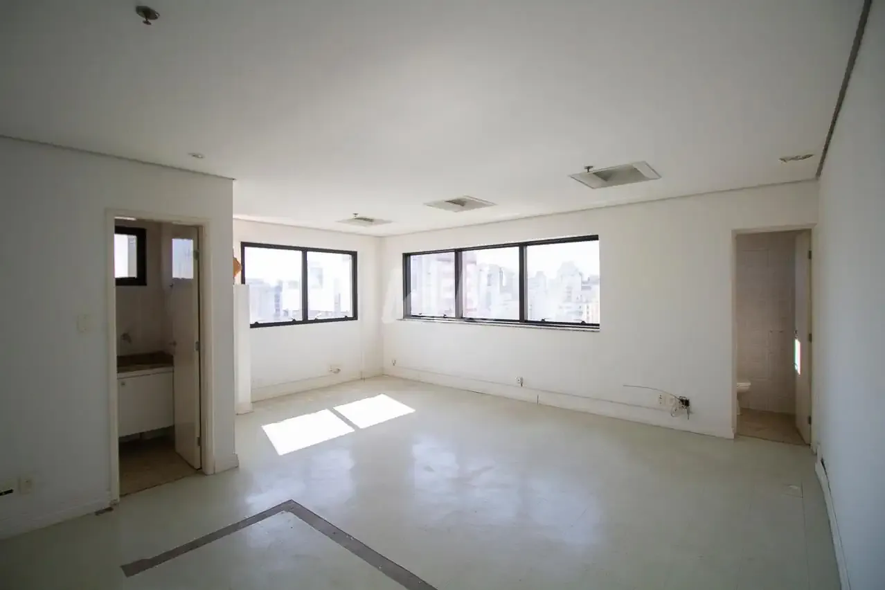 Conj. Comercial / Sala para Locação em São Paulo/SP - Pacaembu