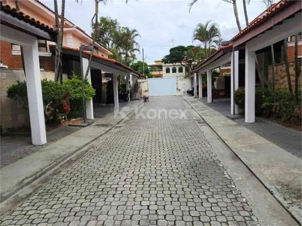 Casa / Sobrado em Condomínio para Locação em São Paulo/SP - Jardim Virgínia Bianca - 4 Quartos