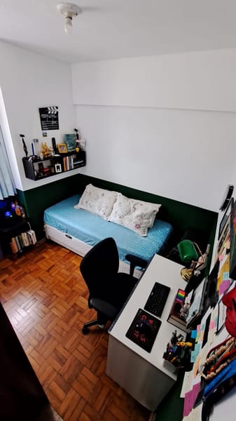 Quarto cama de solteiro