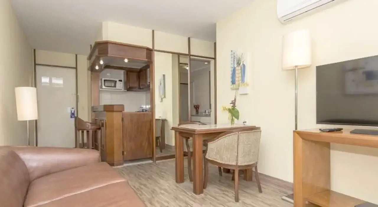 Flat para Locação em São Paulo/SP - Jardim Europa - 1 Quartos