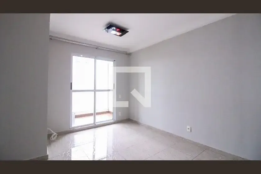 Apartamento para Locação em São Paulo/SP - Vila Santa Clara - 3 Quartos