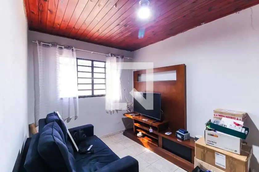 Casa / Sobrado para Locação em São Paulo/SP - Vila Invernada - 1 Quartos