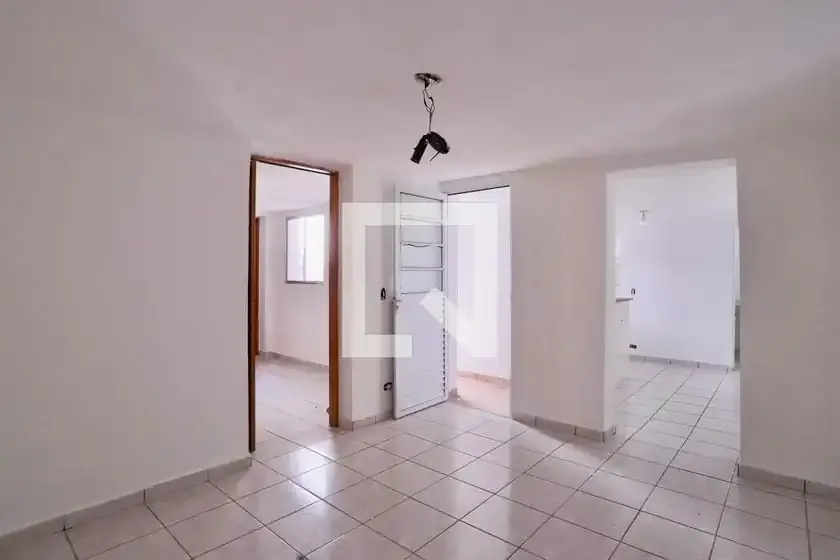 Casa / Sobrado para Locação em São Paulo/SP - Vila Invernada - 1 Quartos