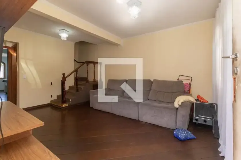 Casa / Sobrado para Locação em São Paulo/SP - Vila Ema - 6 Quartos