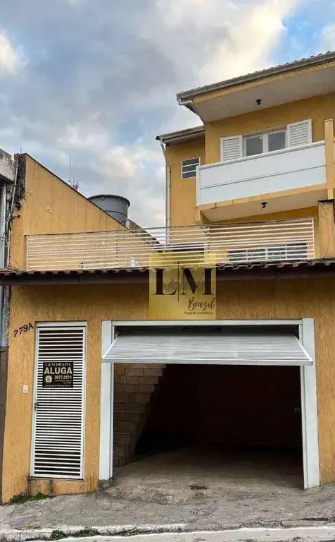 Casa / Sobrado para Locação em São Paulo/SP - Moinho Velho - 3 Quartos