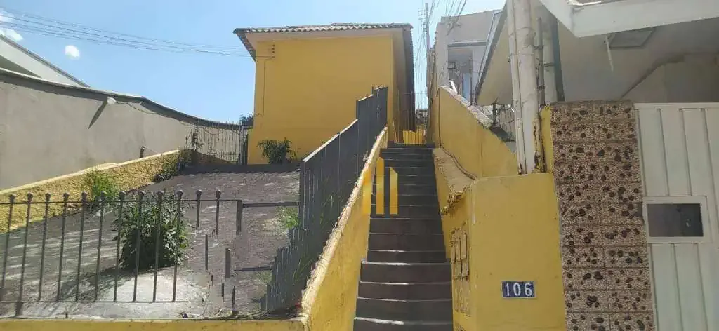 Casa / Sobrado para Locação em São Paulo/SP - Chora Menino - 1 Quartos