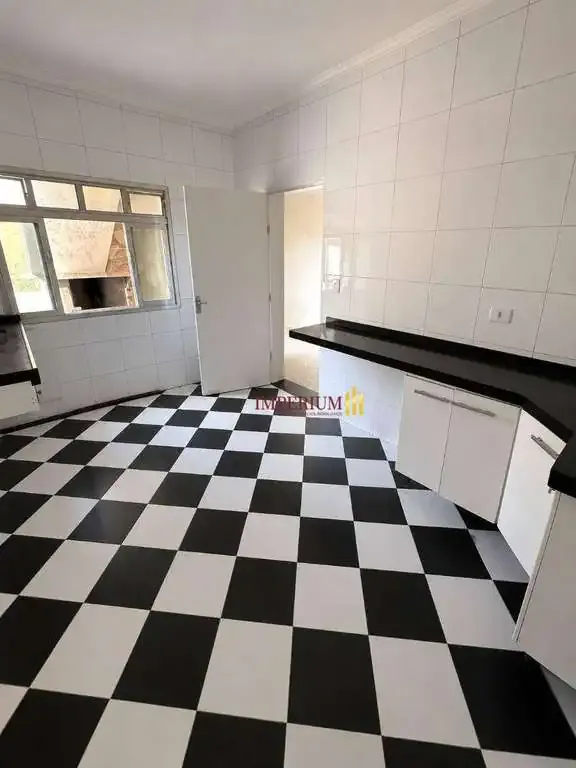 Casa / Sobrado para Locação em São Paulo/SP - Vila Nova Mazzei - 1 Quartos