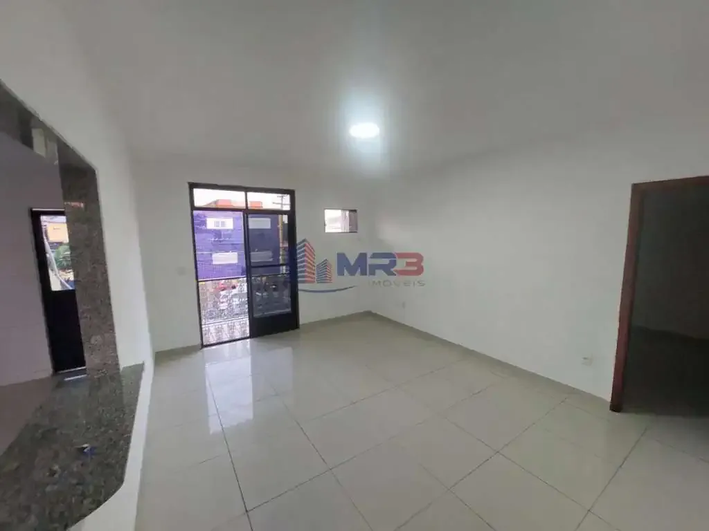 Casa / Sobrado em Condomínio para Locação em Rio de Janeiro/RJ - Rocha Miranda - 3 Quartos