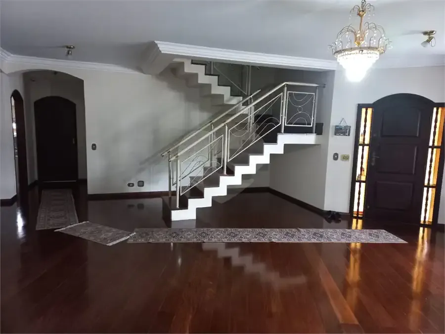 Casa / Sobrado para Locação em São Paulo/SP - Barro Branco (Zona Norte) - 4 Quartos