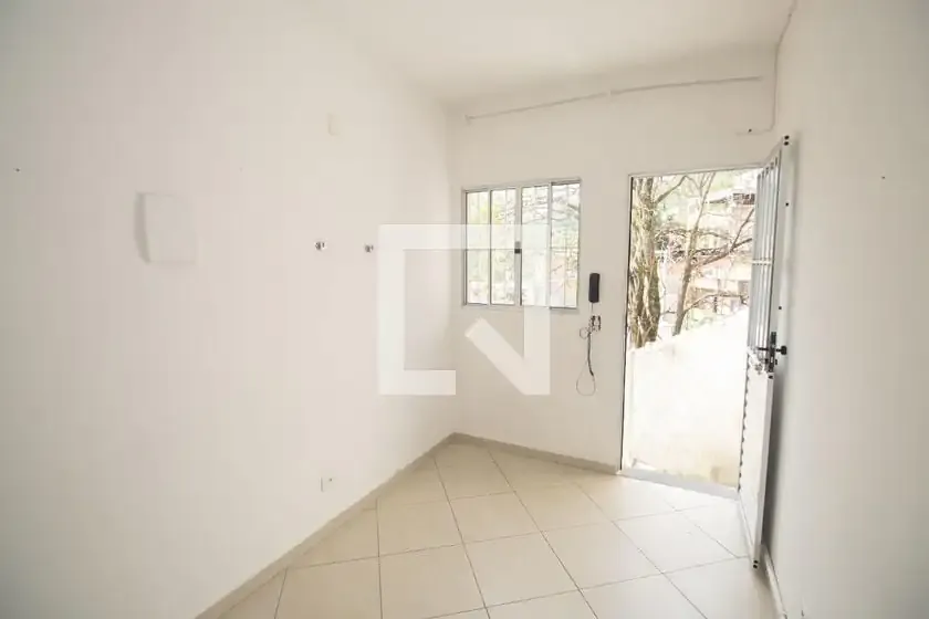 Casa / Sobrado para Locação em São Paulo/SP - Parque Casa de Pedra - 1 Quartos
