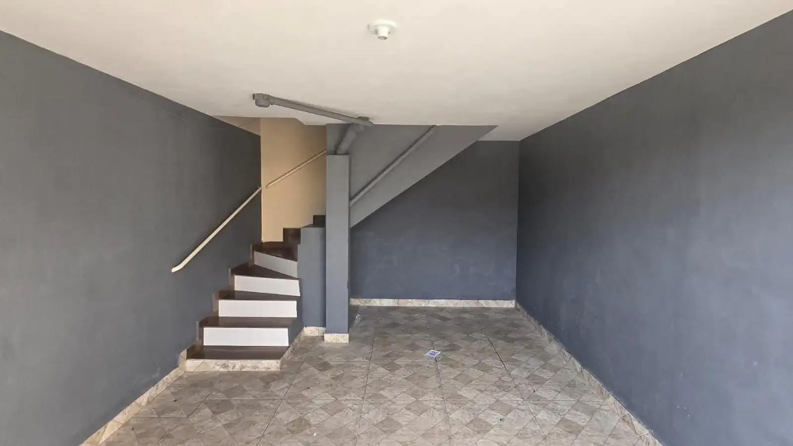 Casa / Sobrado para Locação em São Paulo/SP - Vila Nova Cachoeirinha - 1 Quartos