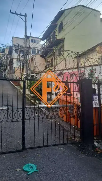 Casa / Sobrado para Locação em Rio de Janeiro/RJ - Encantado - 2 Quartos