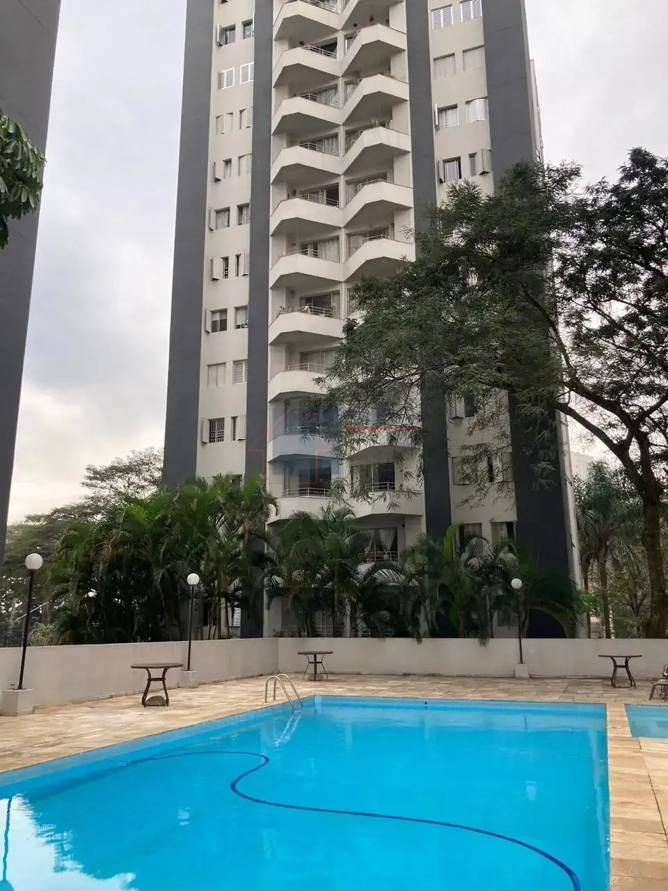 Apartamento para Locação em São Paulo/SP - Vila Sofia - 3 Quartos