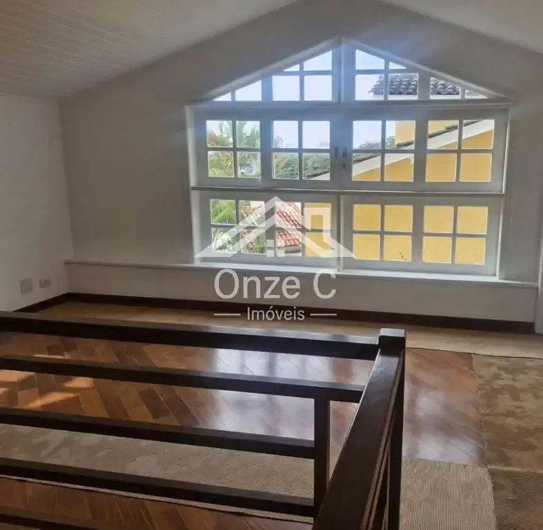 Casa / Sobrado em Condomínio para Locação em São Paulo/SP - Jardim Cordeiro - 4 Quartos