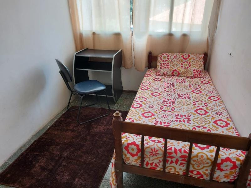Quartos em república/SP/Butantã
