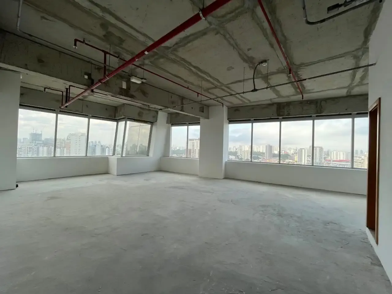 Conj. Comercial / Sala para Locação em São Paulo/SP - Vila Gertrudes