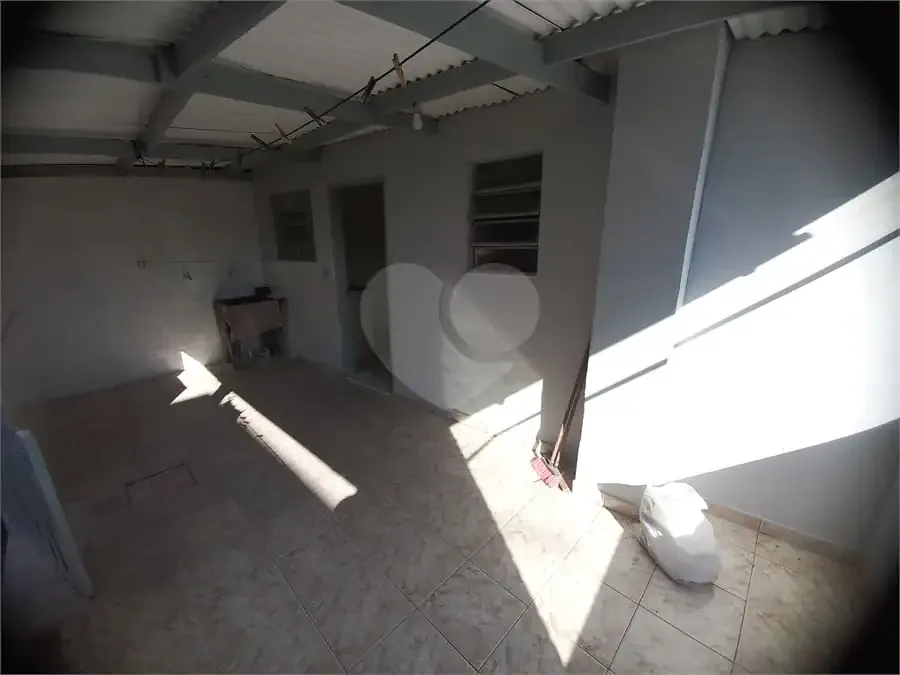 Casa / Sobrado para Locação em São Paulo/SP - Campo Limpo - 1 Quartos
