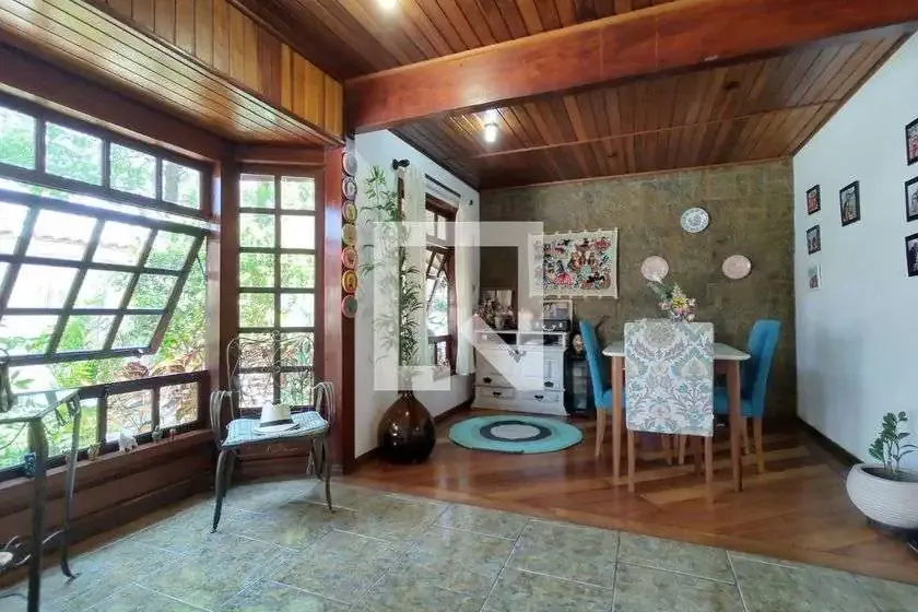 Casa / Sobrado para Locação em Rio de Janeiro/RJ - Anil - 4 Quartos