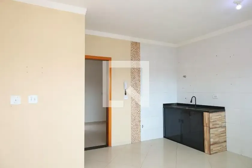 Casa / Sobrado em Condomínio para Locação em São Paulo/SP - Itaquera - 1 Quartos