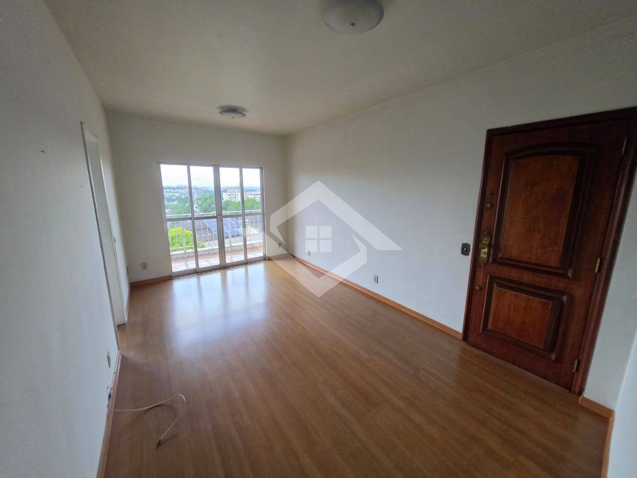 Apartamento para venda e aluguel em Tanque, Rio de Janeiro