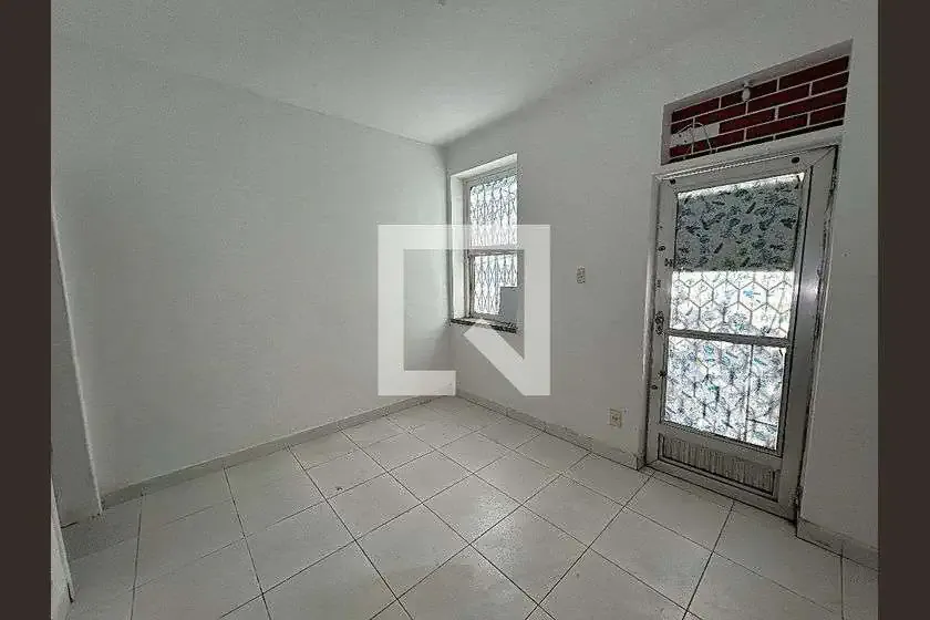 Casa / Sobrado para Locação em Rio de Janeiro/RJ - Piedade - 1 Quartos