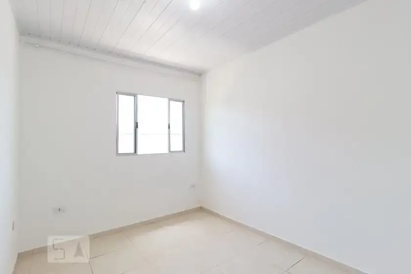 Casa / Sobrado para Locação em São Paulo/SP - Vila Sabrina - 1 Quartos