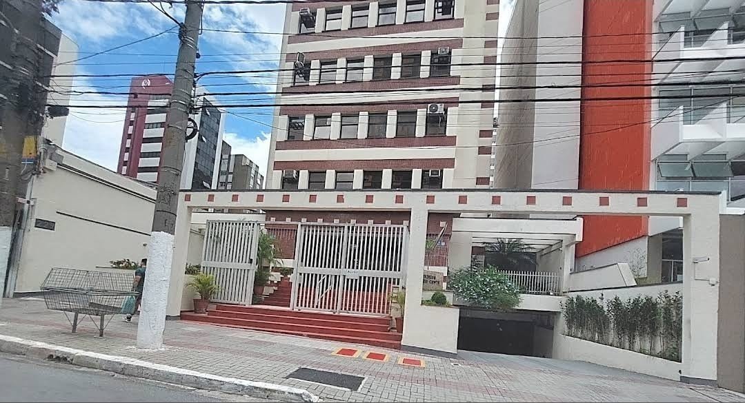Sala comercial totalmente reformada em Perdizes – 11º andar, vaga e vista livre