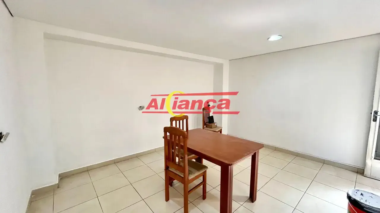 Apartamento para Locação em Guarulhos/SP - Vila Galvão - 2 Quartos