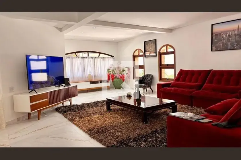 Casa / Sobrado para Locação em Barueri/SP - Aldeia da Serra - 4 Quartos