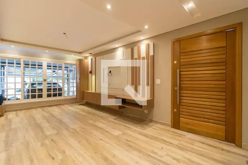 Casa / Sobrado para Locação em Guarulhos/SP - Jardim Maia - 3 Quartos