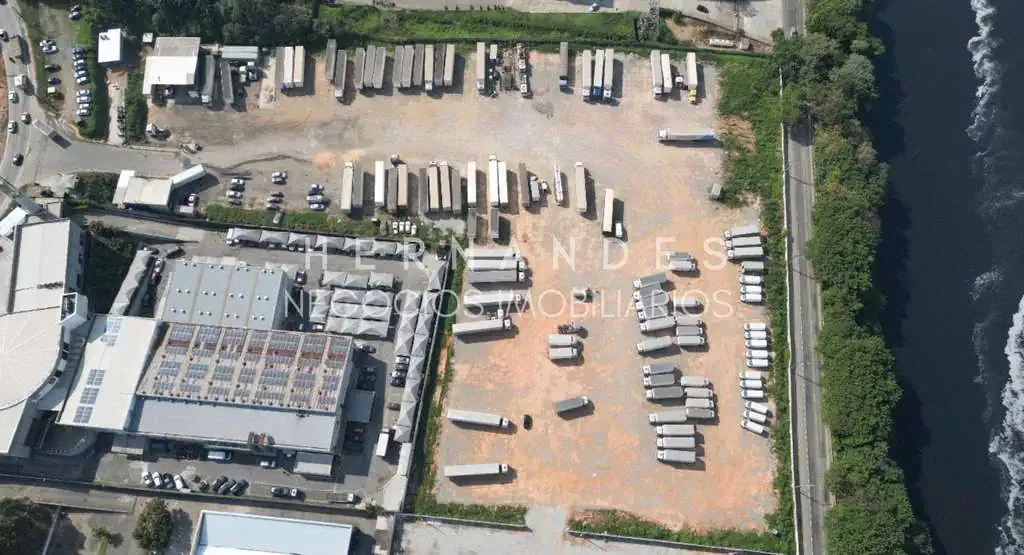 Terreno comercial para Locação em Barueri/SP - Jardim Santa Cecília