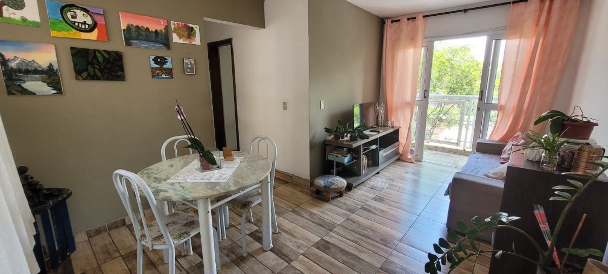 Apartamento CDHU à venda – 3 quartos com sacada | R$ 100 mil