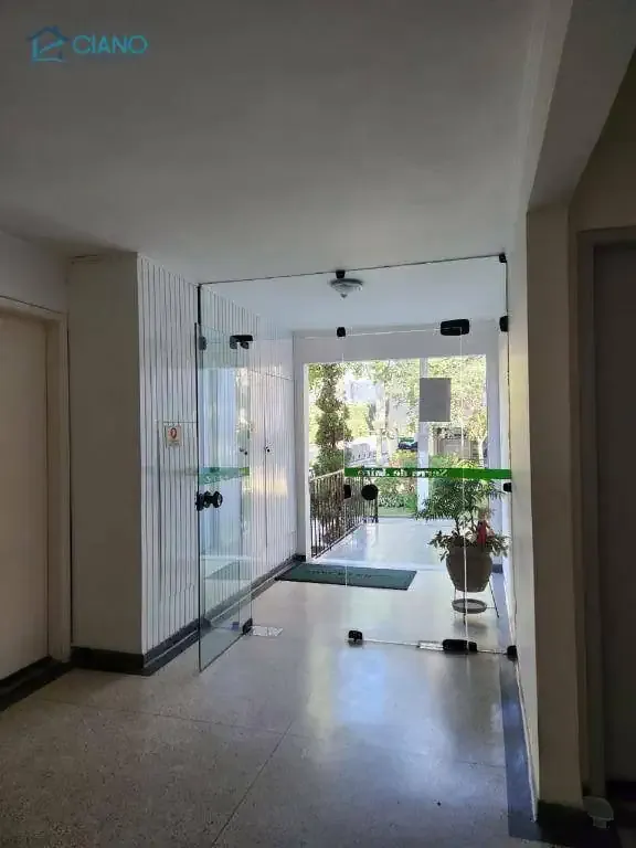 Apartamento para Venda em São Paulo/SP - Água Rasa - 2 Quartos